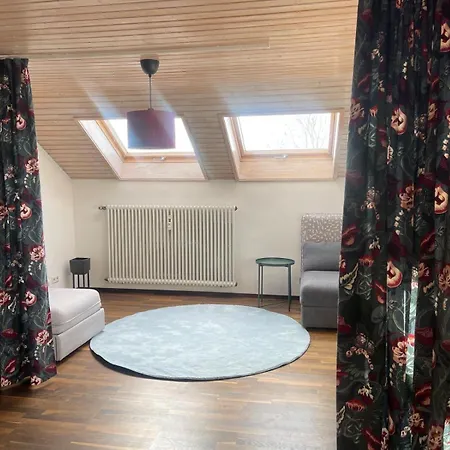 Familiennest Blaustein-ulm Hunde Auf Anfrage